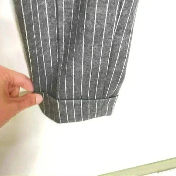 NEW ATM Anthony Thomas Melillo Adjustable Grey Pinstripe Cropped Dress Pants - Picture 5 of 8